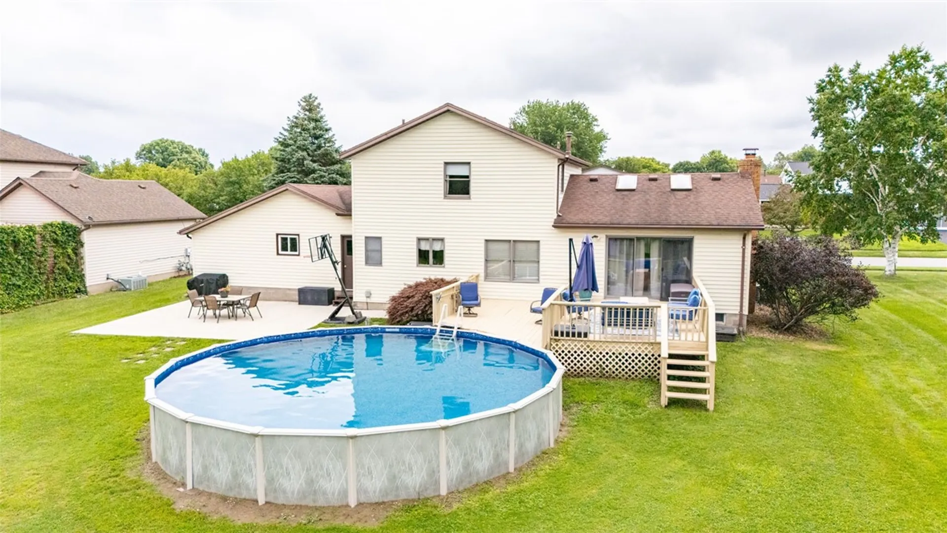 Property at 121 Brandy Brook Lane, Greece, NY 14612 39