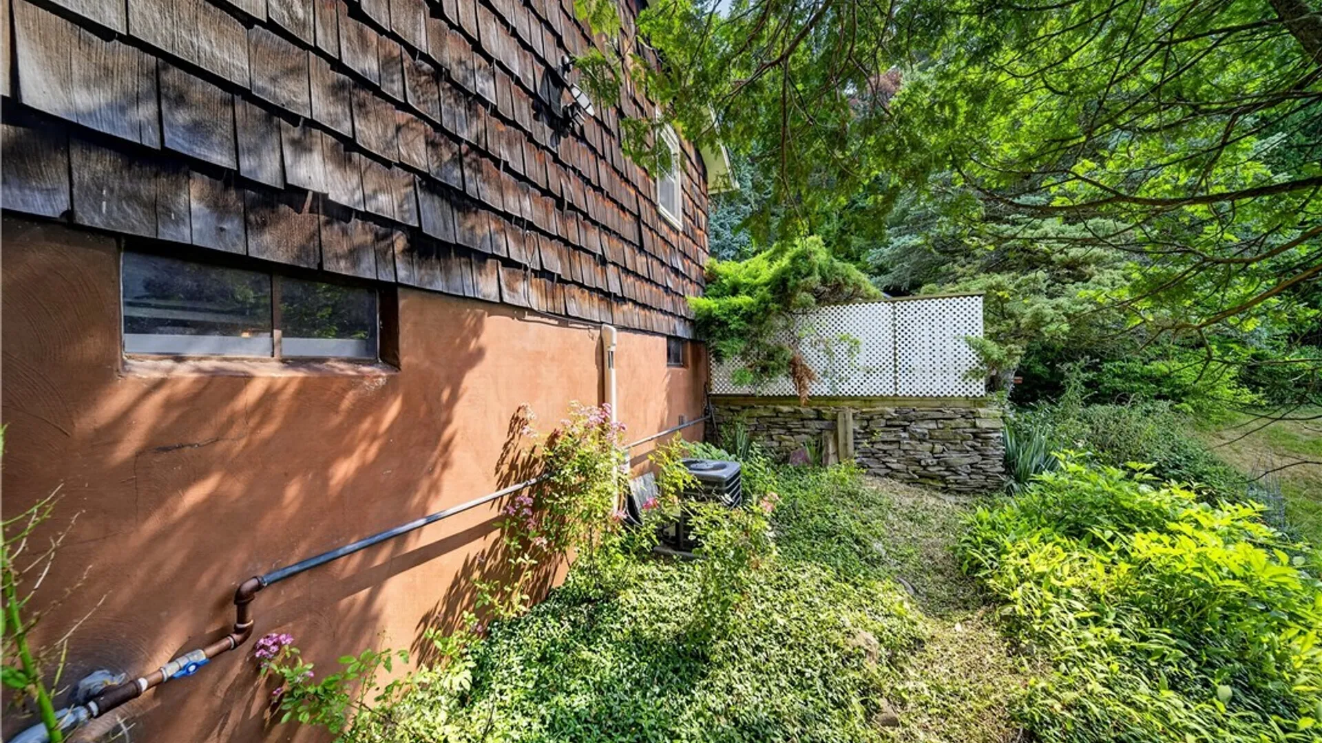 Property at 112 Mansfield Drive, Camillus, NY 13031 41