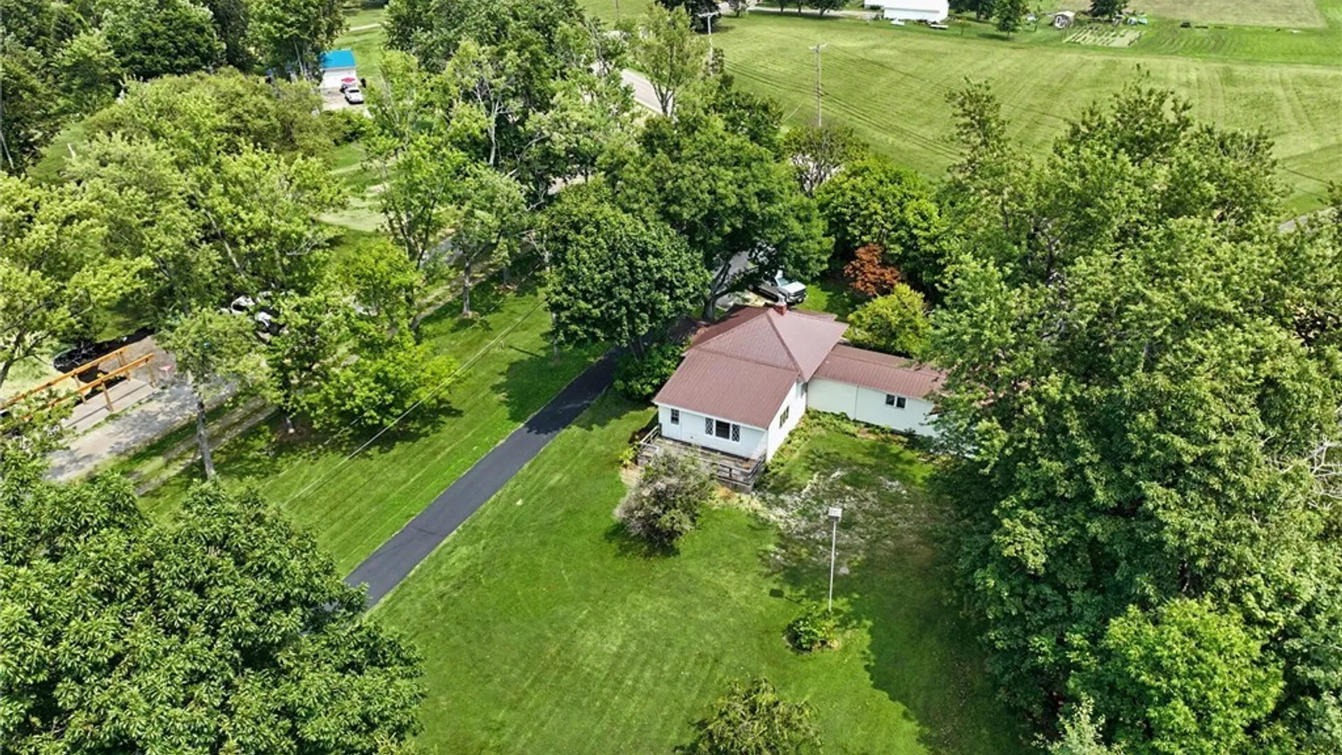 Property at 10604 Lake Shore Road, Brant, NY 14081 39