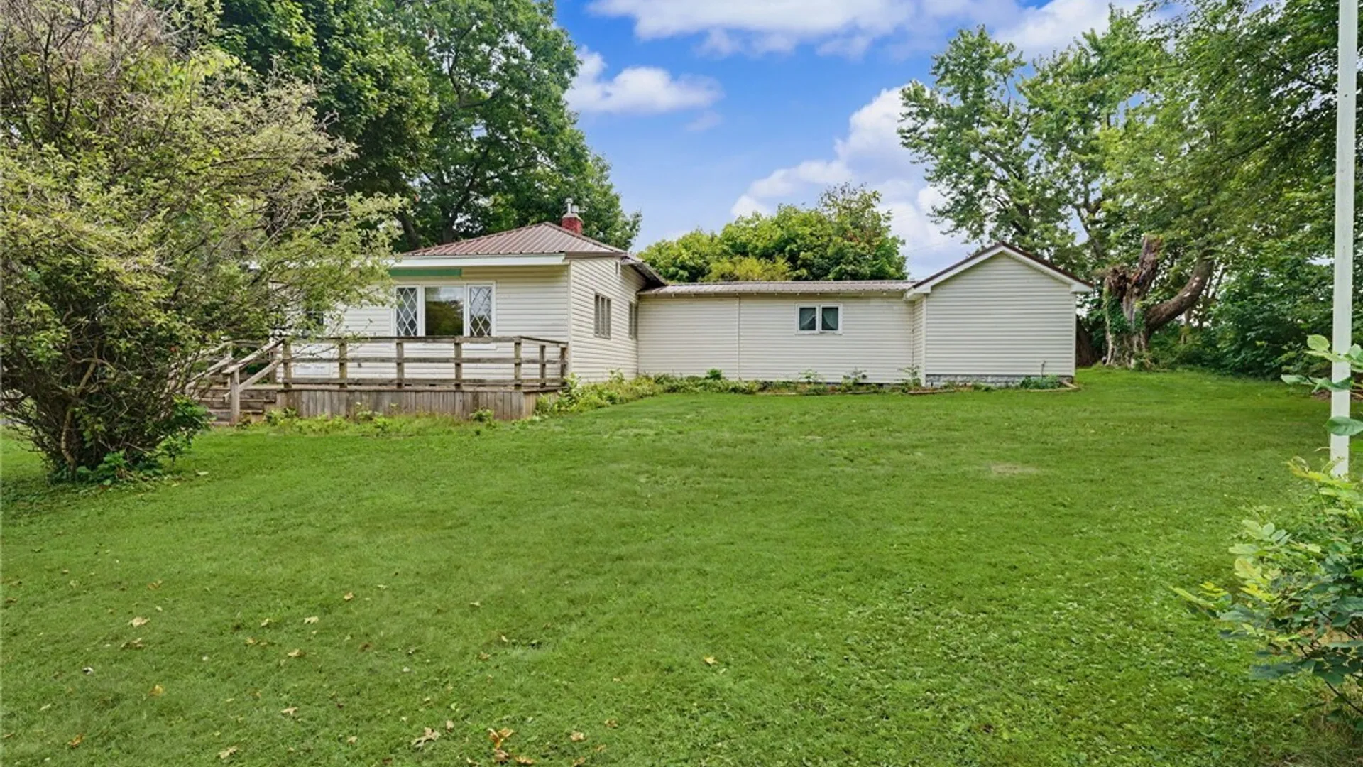 Property at 10604 Lake Shore Road, Brant, NY 14081 5