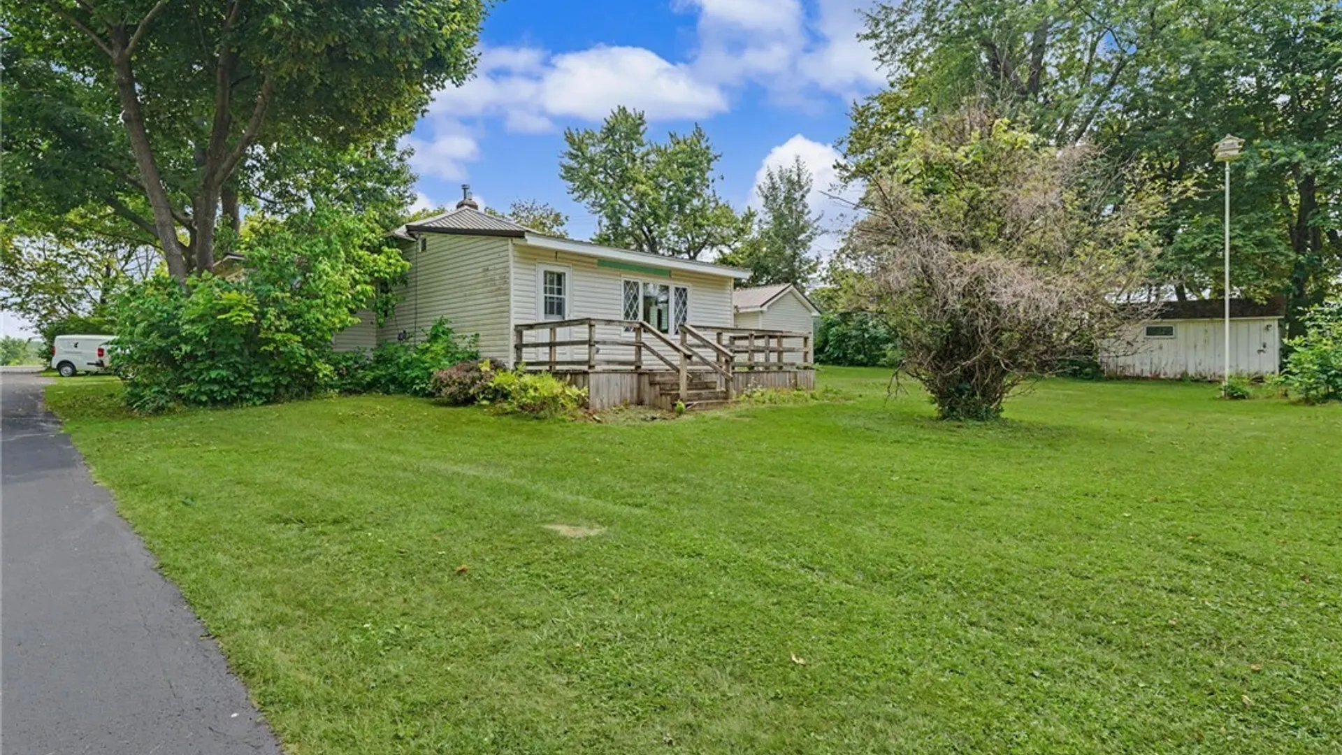 Property at 10604 Lake Shore Road, Brant, NY 14081 6