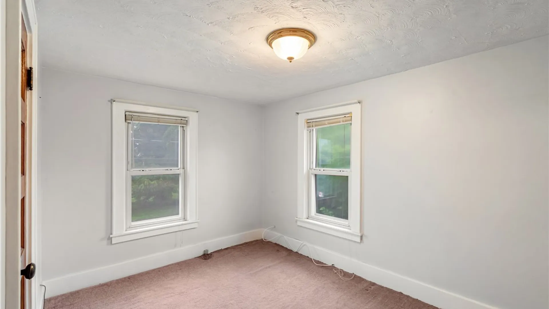 Property at 213 Varian Lane, Gates, NY 14624 22