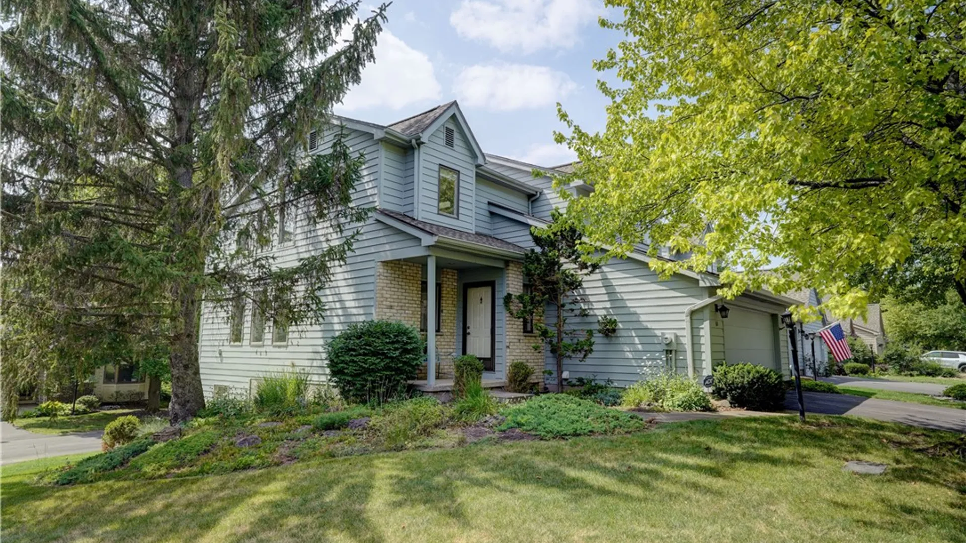 Property at 60 Colonial Circle, Perinton, NY 14450 3