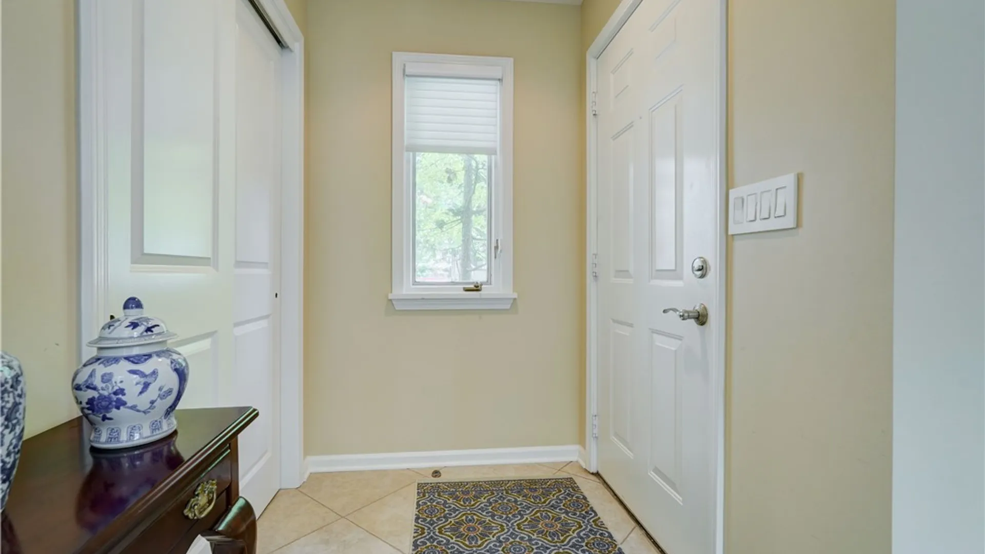 Property at 60 Colonial Circle, Perinton, NY 14450 6