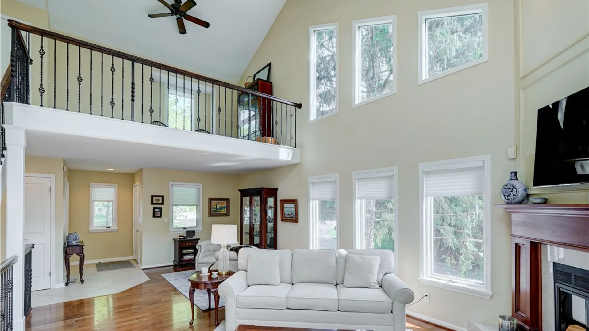 Property at 60 Colonial Circle, Perinton, NY 14450 9