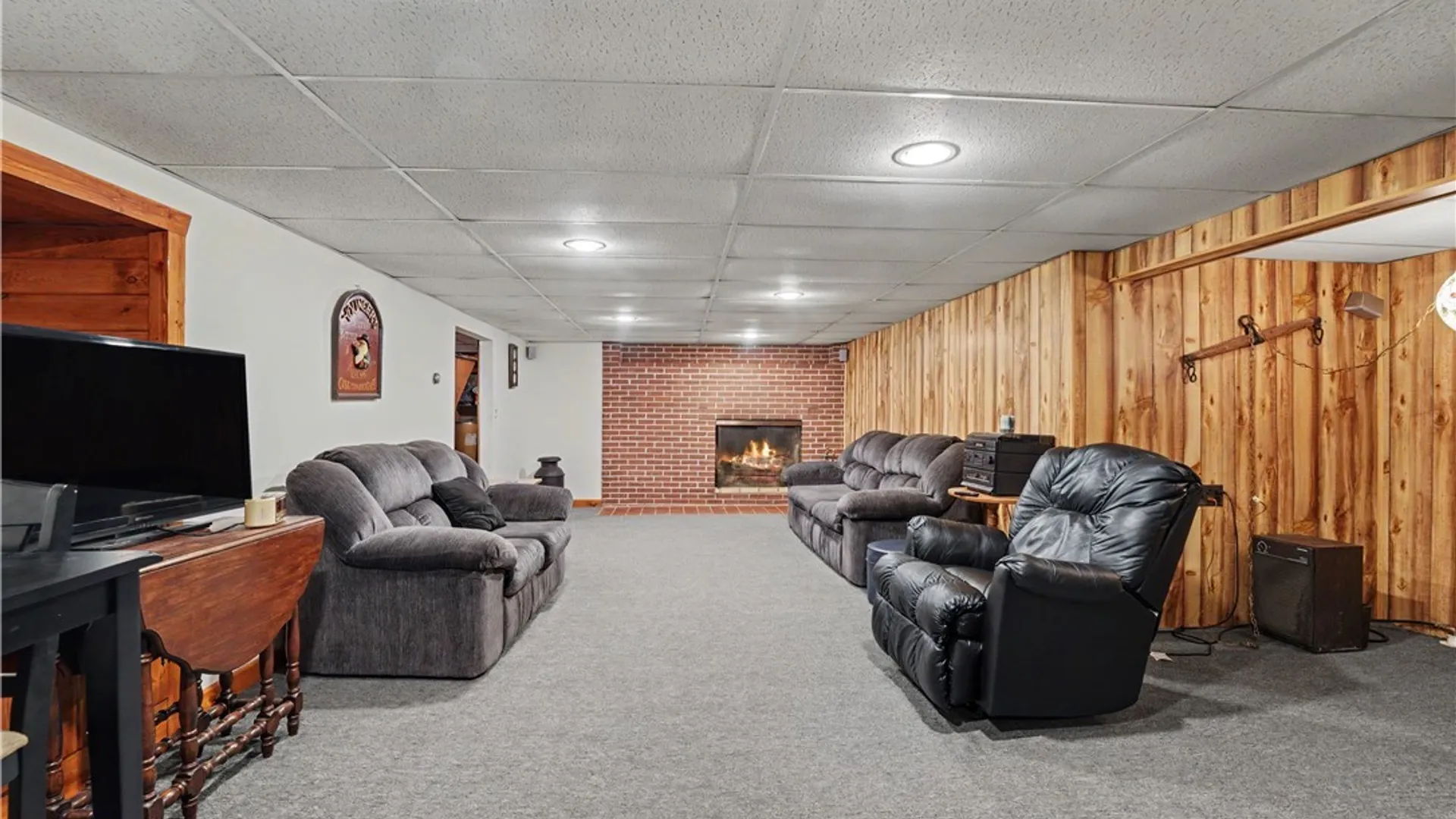 Property at 13510 Sanders Hill Road, Holland, NY 14145 35