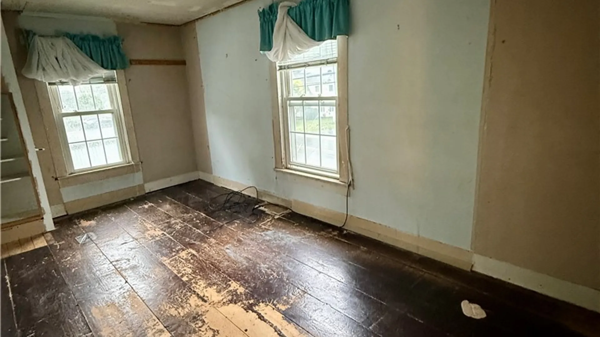 Property at 320 Chestnut Street, Oneonta, NY 13820 18