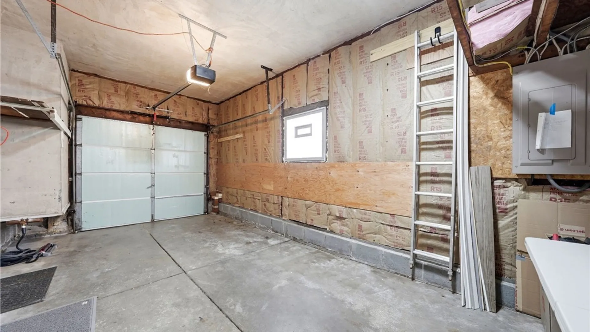 Property at 404 Darwin Drive, Amherst, NY 14226 34