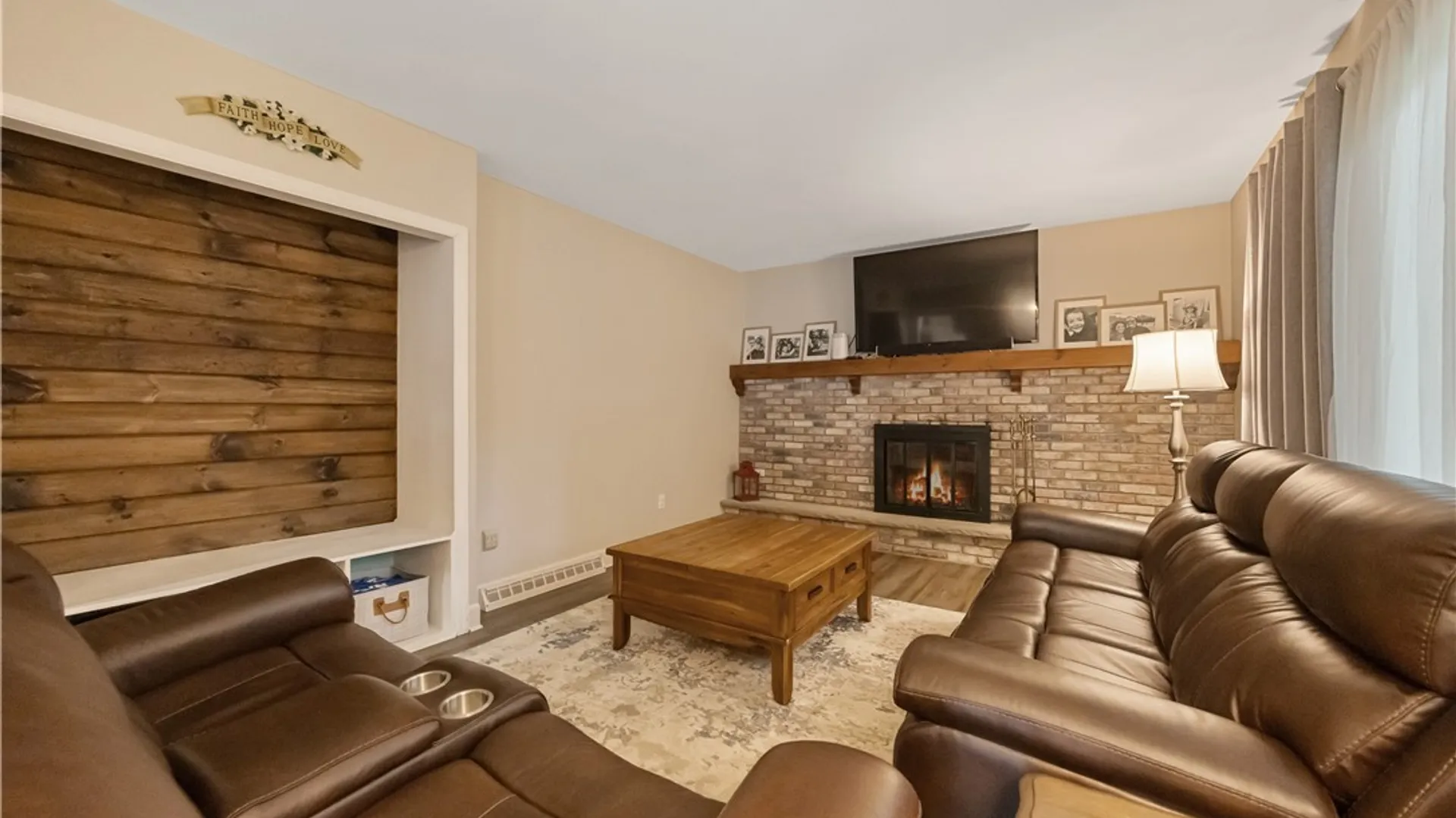 Property at 104 West Way, Camillus, NY 13031 14