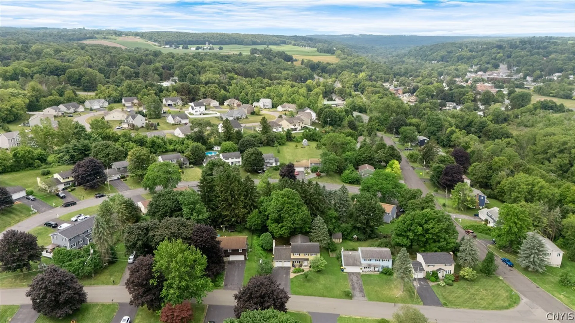 Property at 104 West Way, Camillus, NY 13031 38