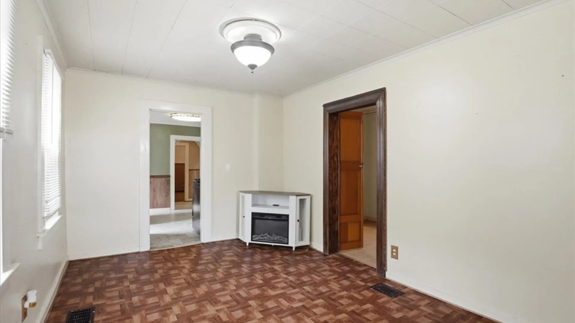 Property at 82 Peter Street, Buffalo, NY 14207 7