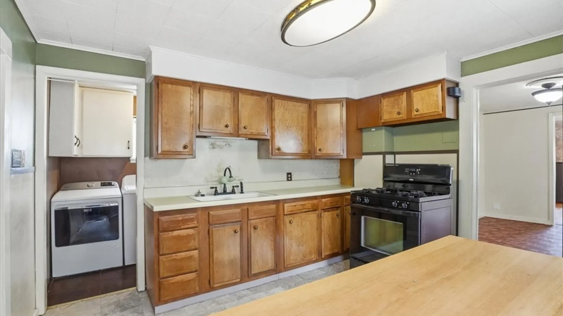 Property at 82 Peter Street, Buffalo, NY 14207 10