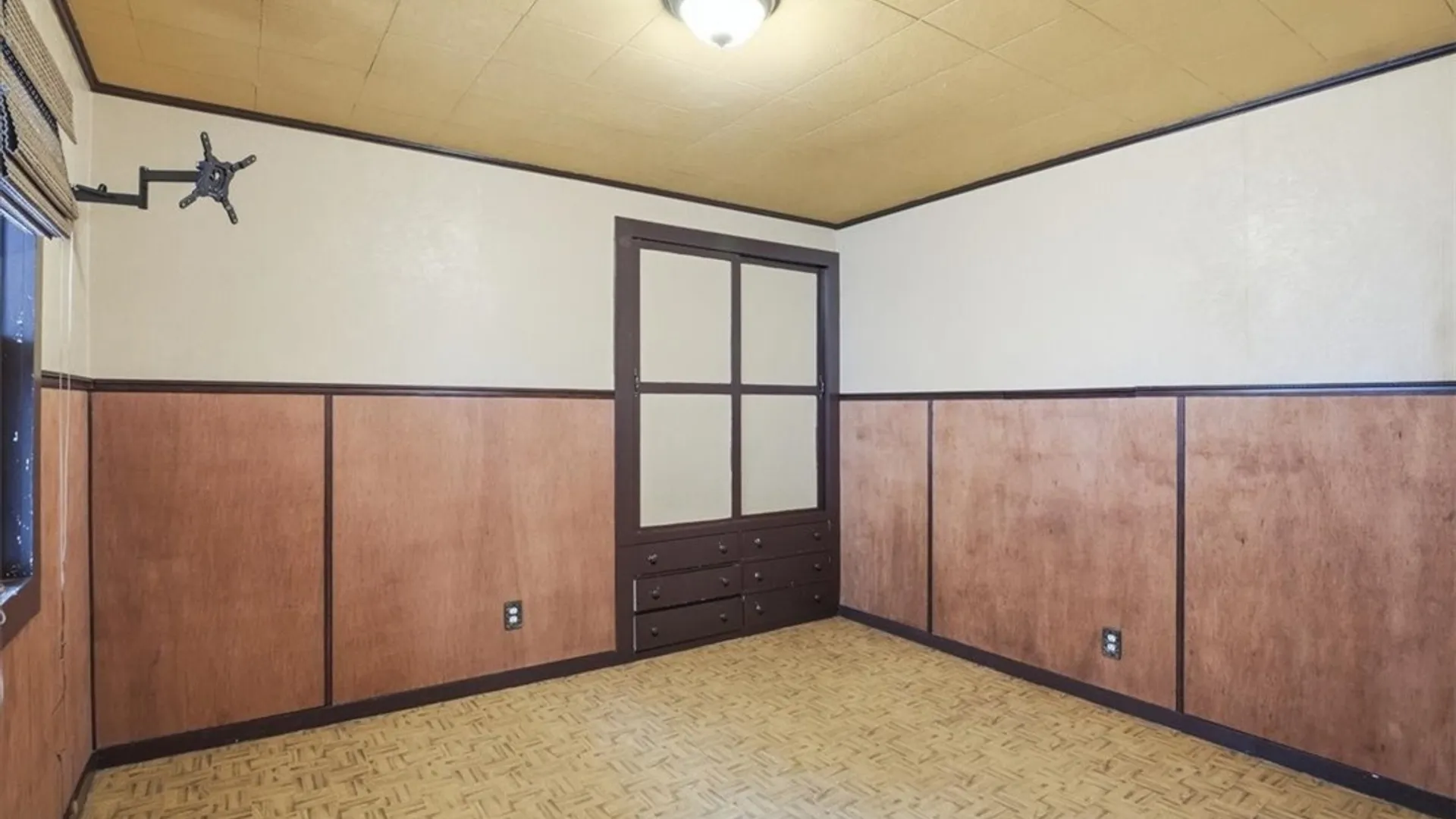 Property at 82 Peter Street, Buffalo, NY 14207 17