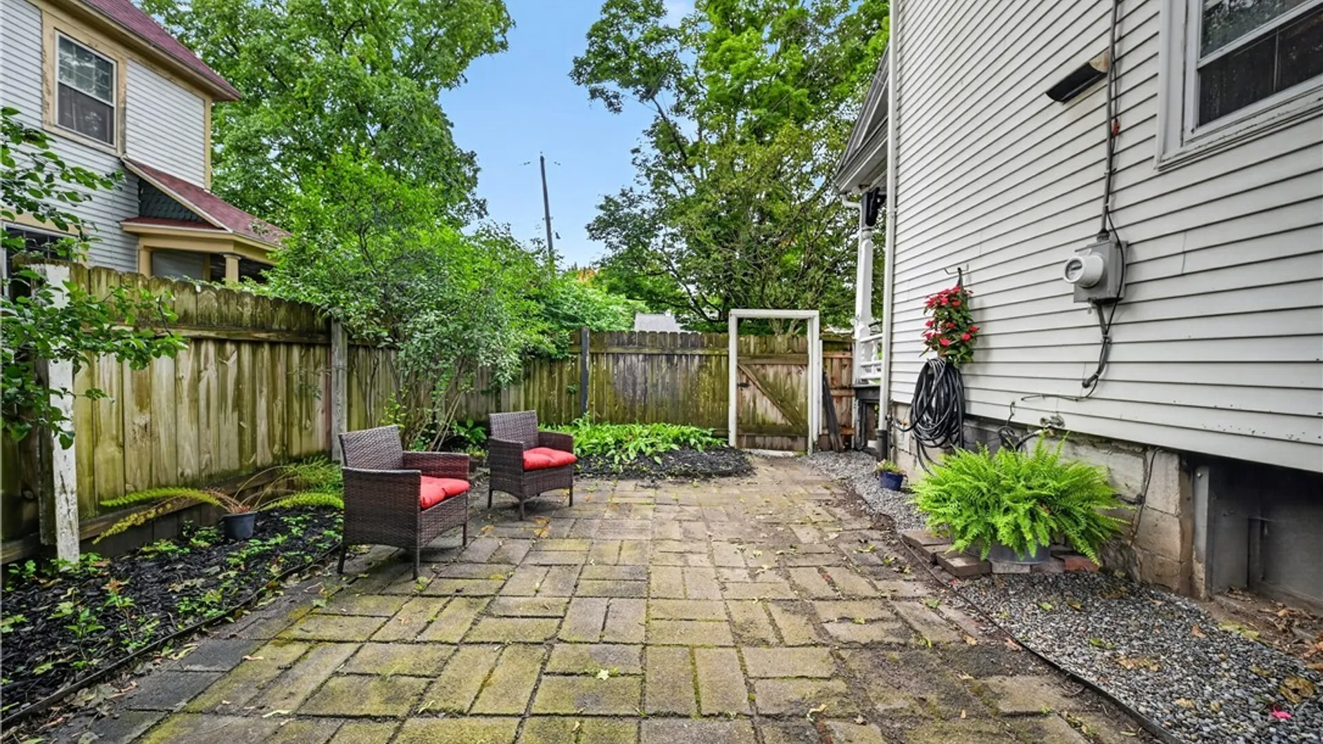 Property at 137 E Genesee Street, Auburn, NY 13021 46