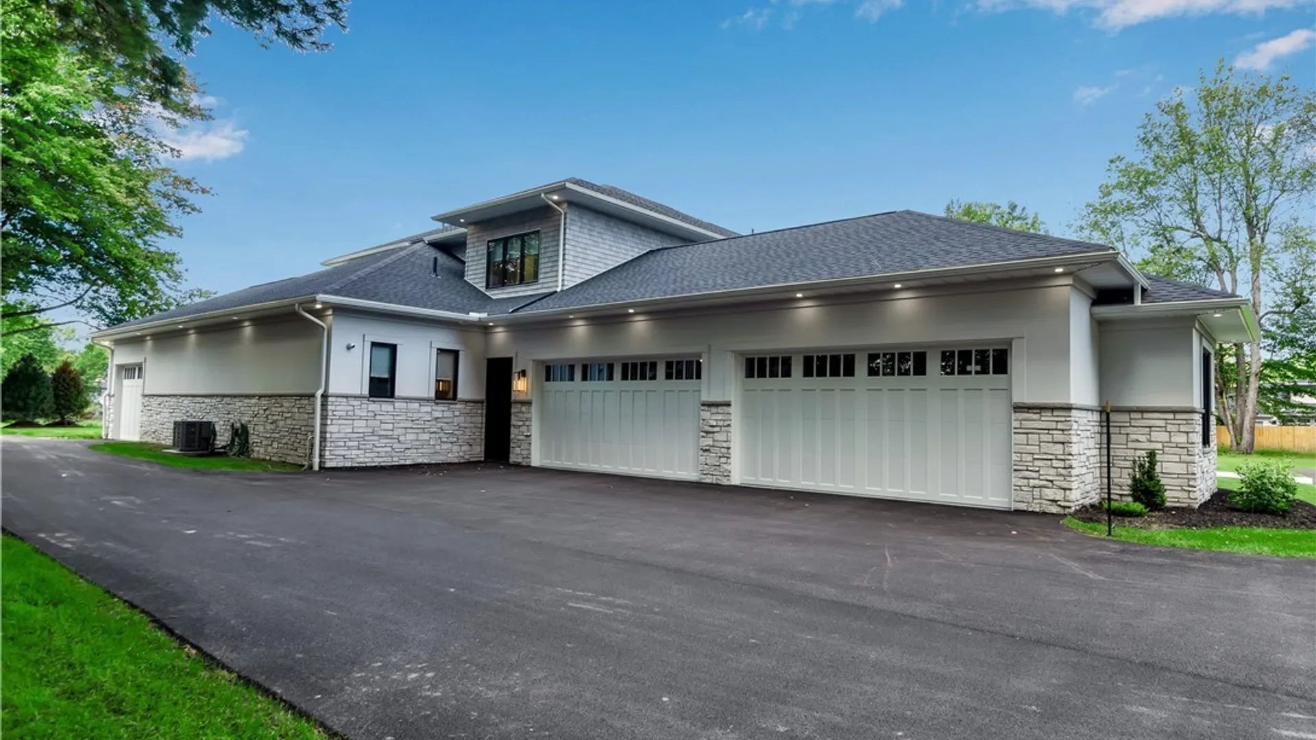 Property at 4505 Boncrest, Clarence, NY 14031 8
