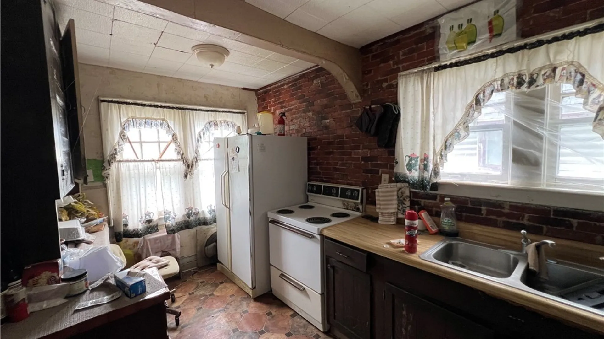 Property at 619 Seeley Road, Syracuse, NY 13224 5