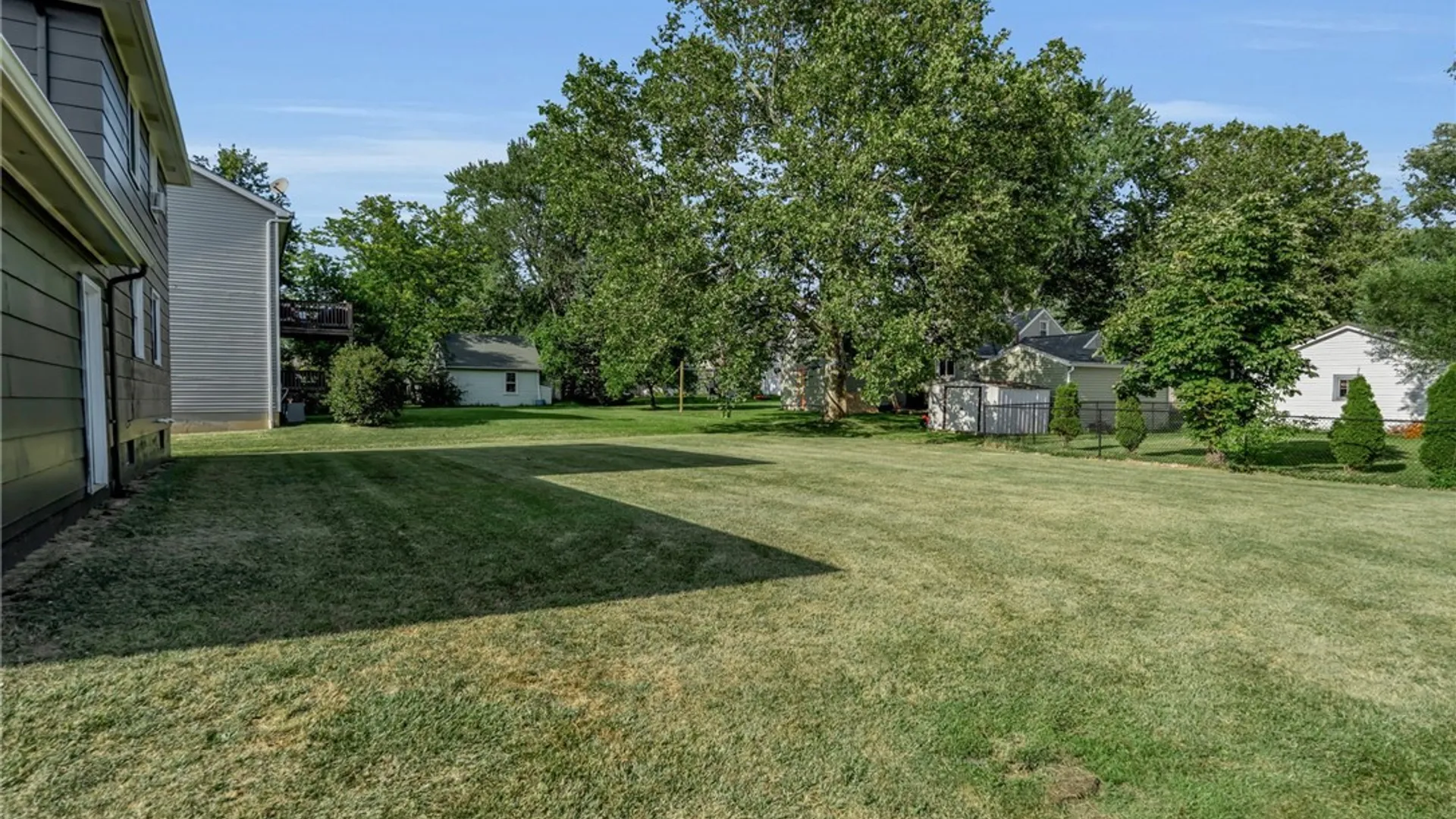 Property at 13 Banner Avenue, Lancaster, NY 14086 39