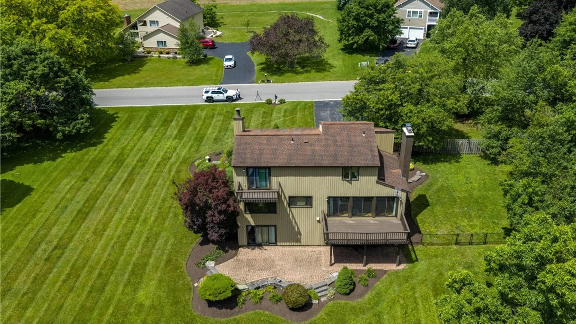 Property at 4390 BELLEFLOWER Circle, Onondaga, NY 13215 4