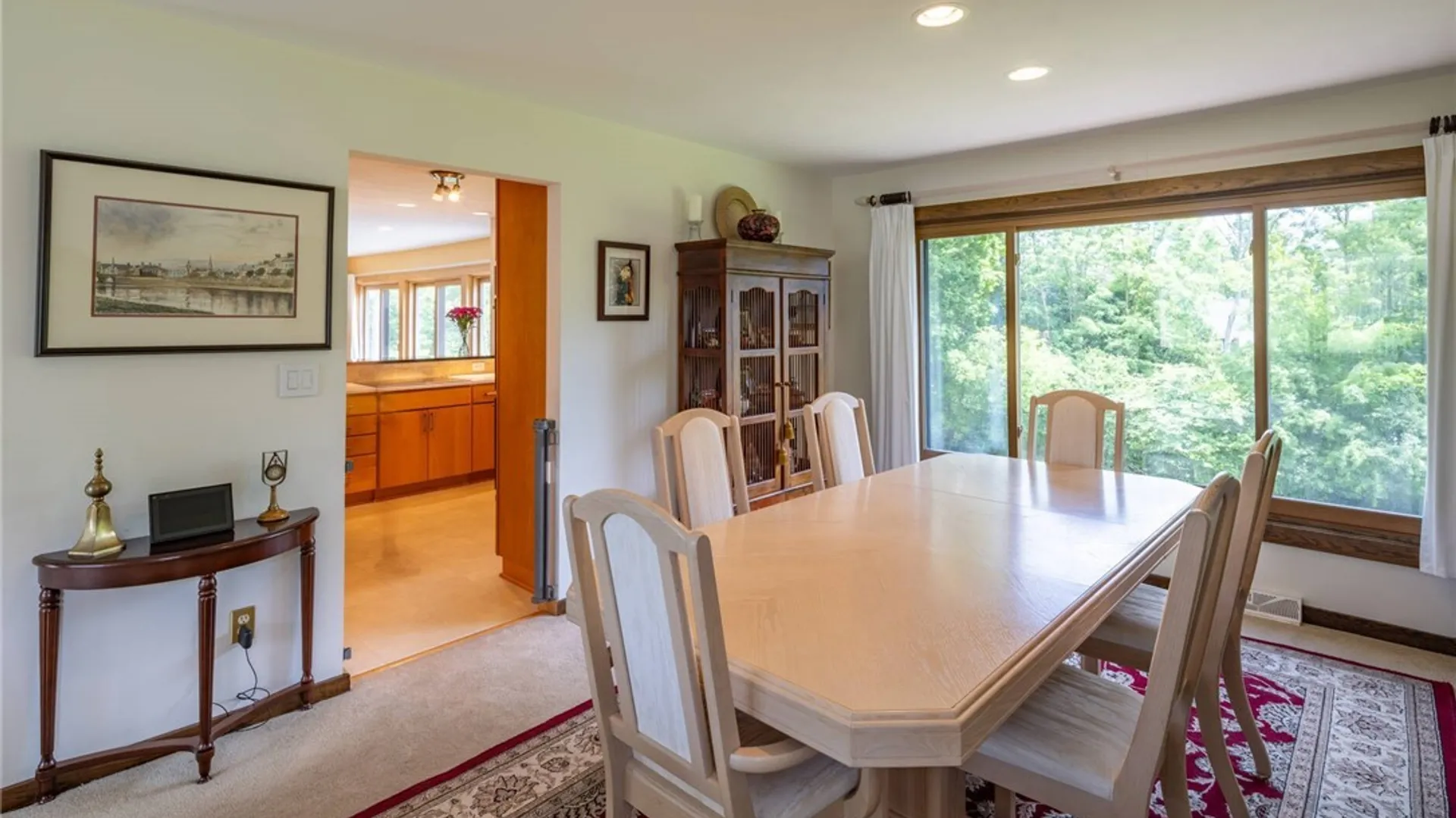 Property at 4390 BELLEFLOWER Circle, Onondaga, NY 13215 11