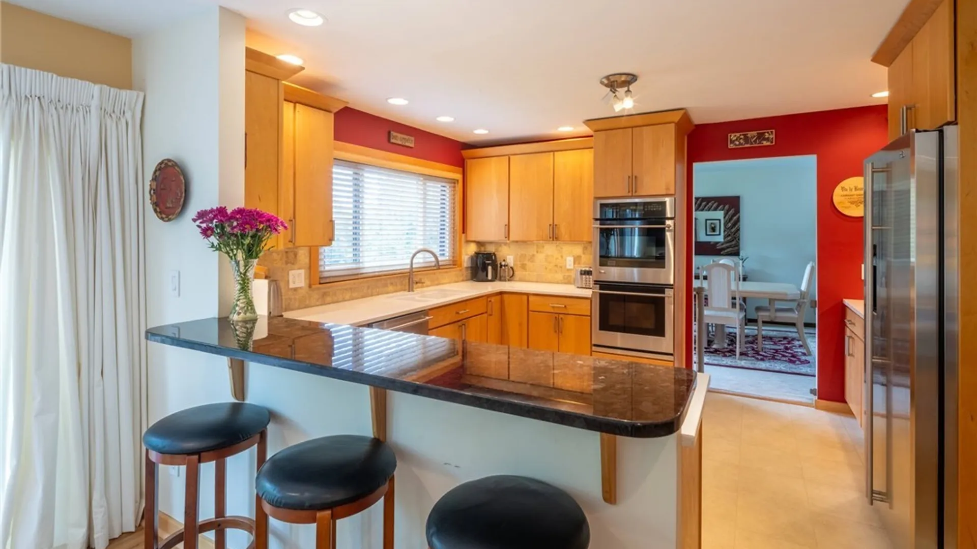 Property at 4390 BELLEFLOWER Circle, Onondaga, NY 13215 17