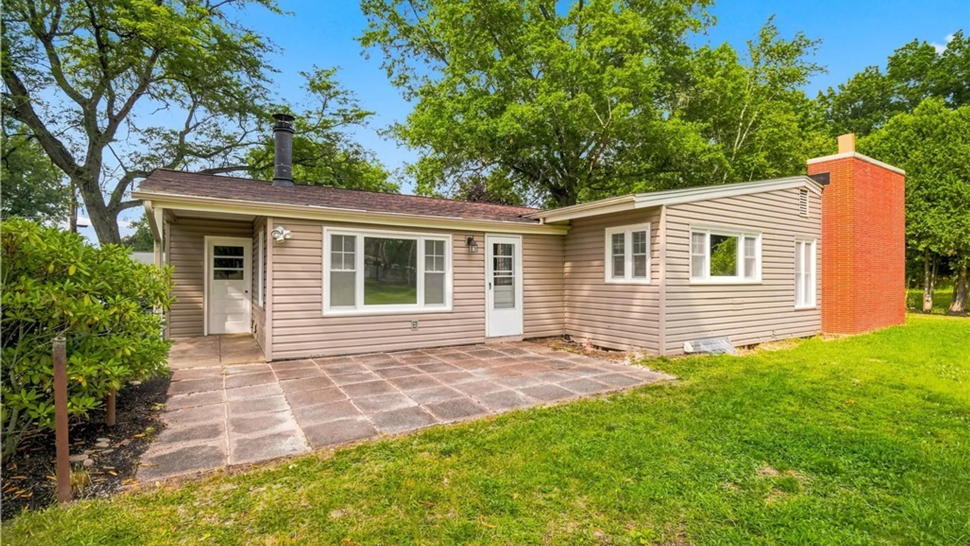 Property at 7 Briggs Street, Busti, NY 14750 7