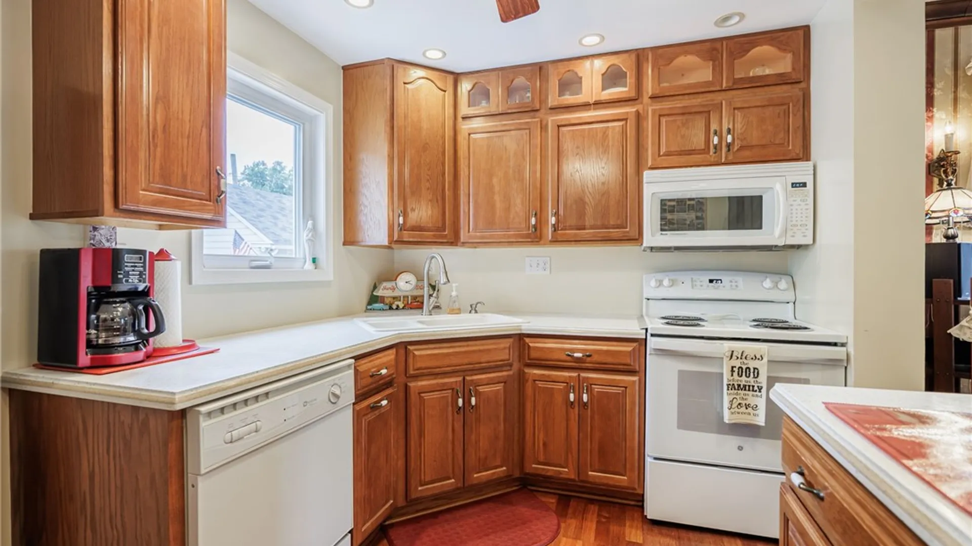Property at 4069 Lake Avenue, Rochester, NY 14612 14
