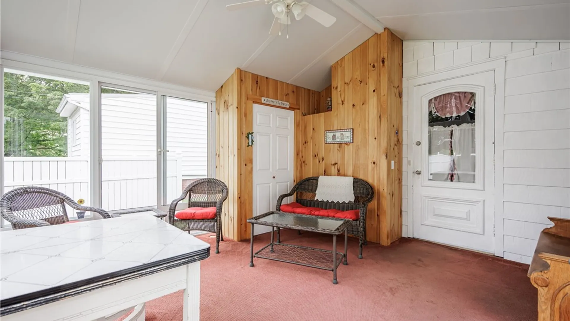 Property at 4069 Lake Avenue, Rochester, NY 14612 23