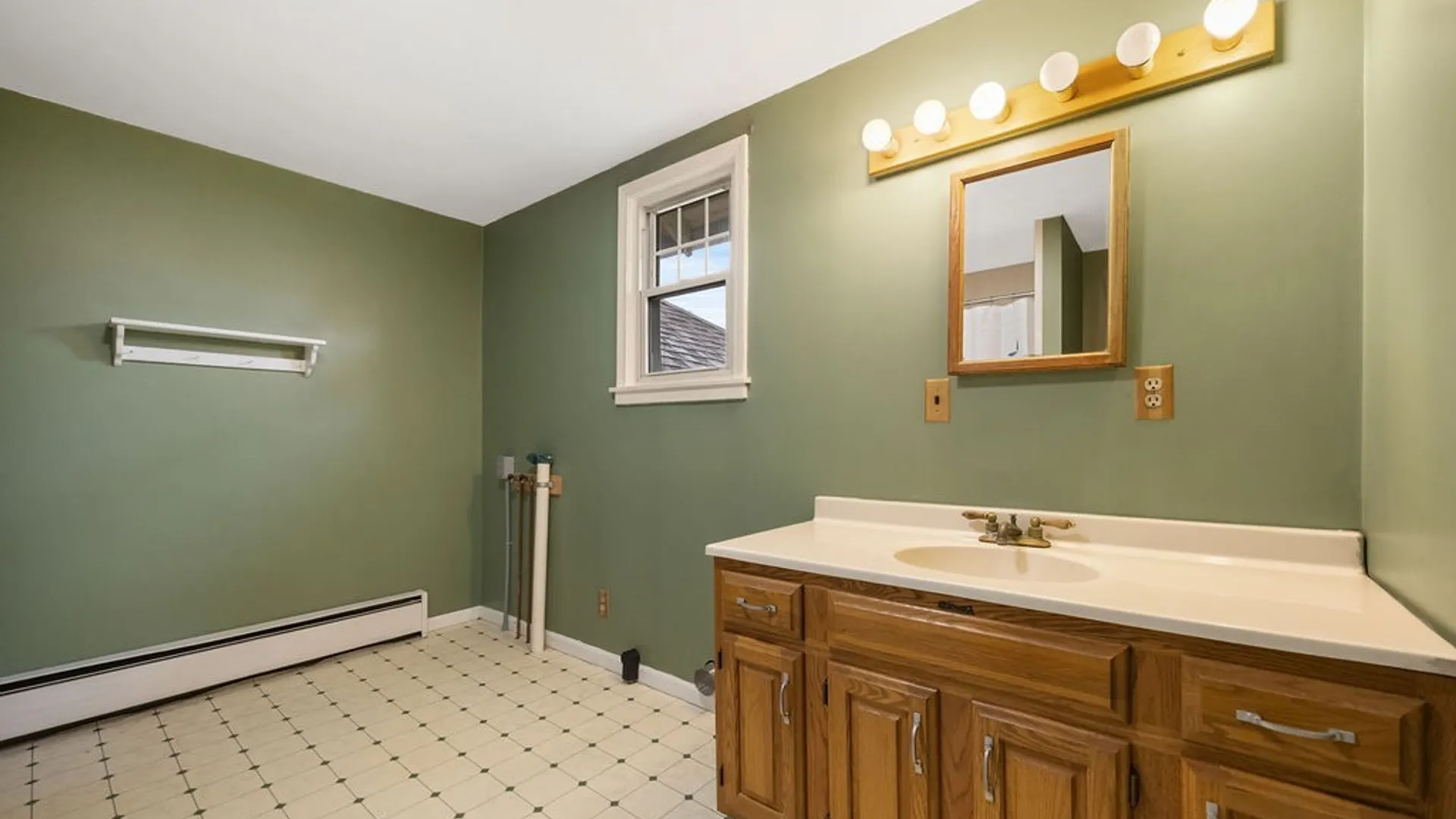 Property at 105 Pexton Street, Vernon, NY 13461 36