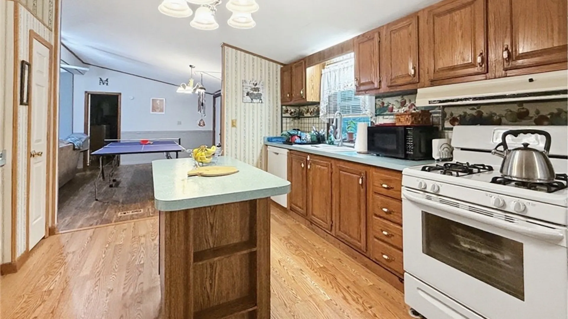 Property at 101 Sunrise Blvd North, Rome, NY 13440 11