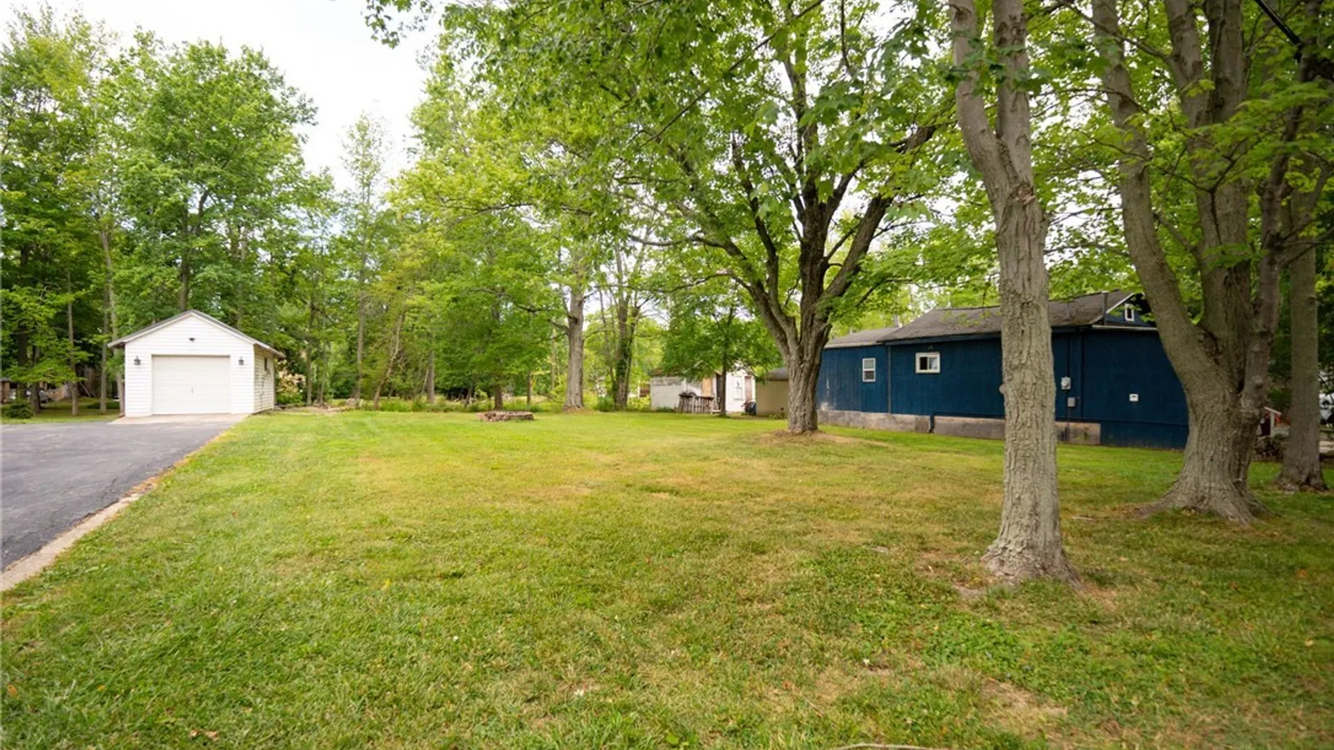 Property at 9378 Lemon Street, Evans, NY 14006 37