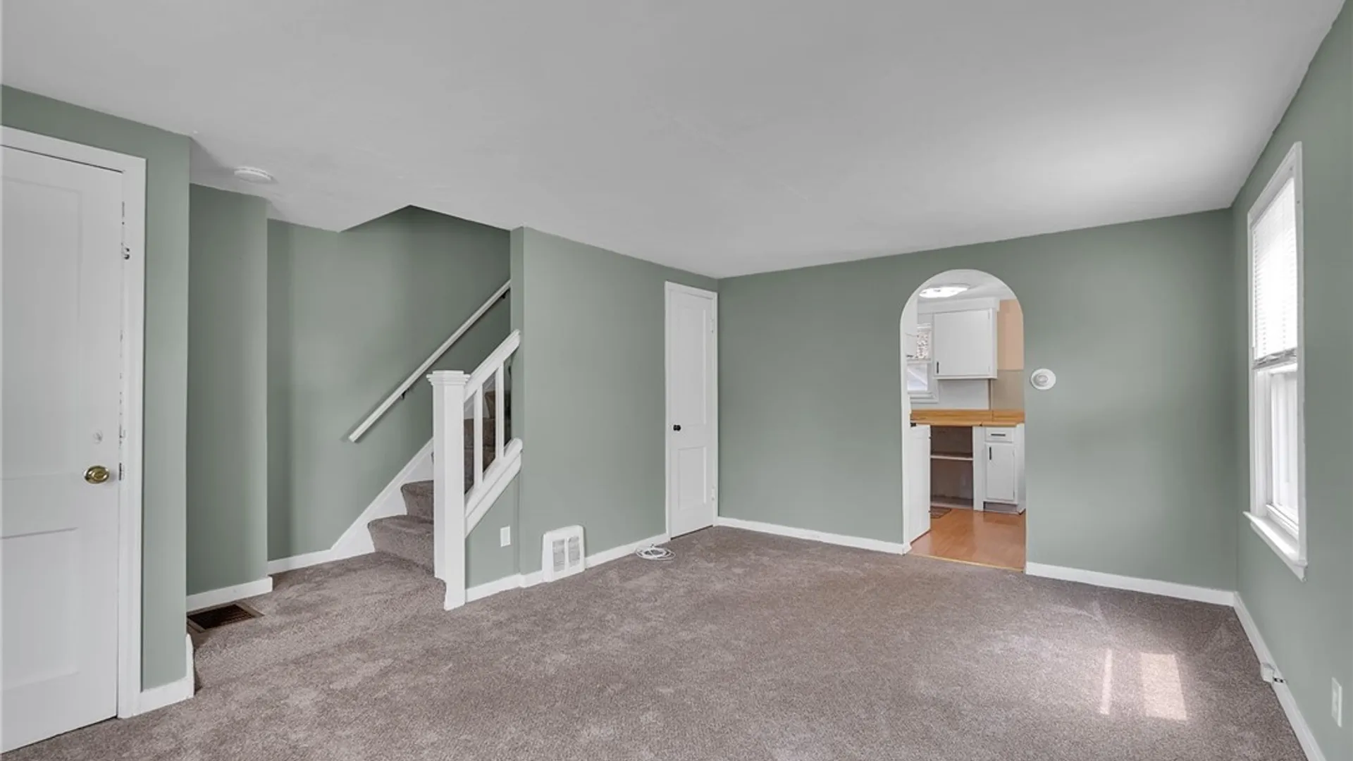 Property at 4493 Union Road, Cheektowaga, NY 14225 6