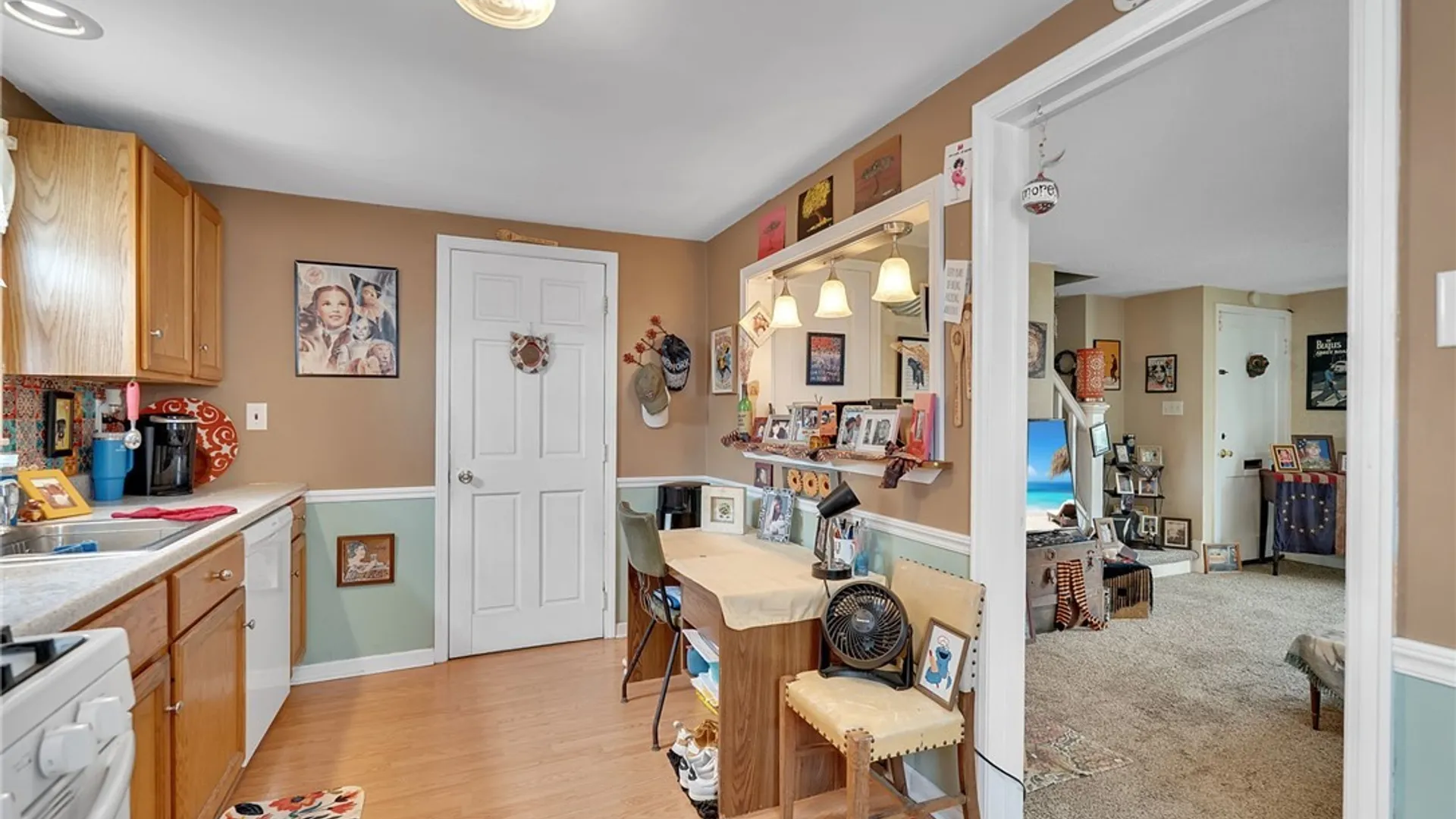 Property at 4493 Union Road, Cheektowaga, NY 14225 25