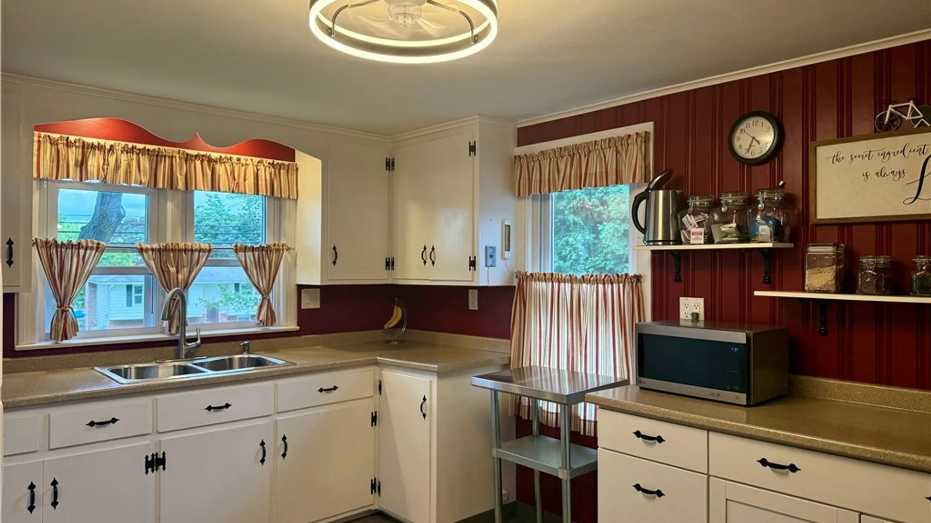 Property at 305 Stanton Drive, DeWitt, NY 13214 18