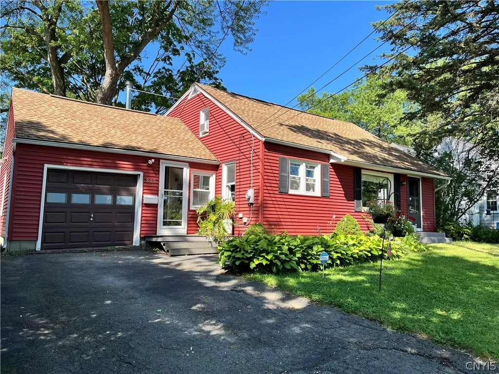 Property at 305 Stanton Drive, DeWitt, NY 13214