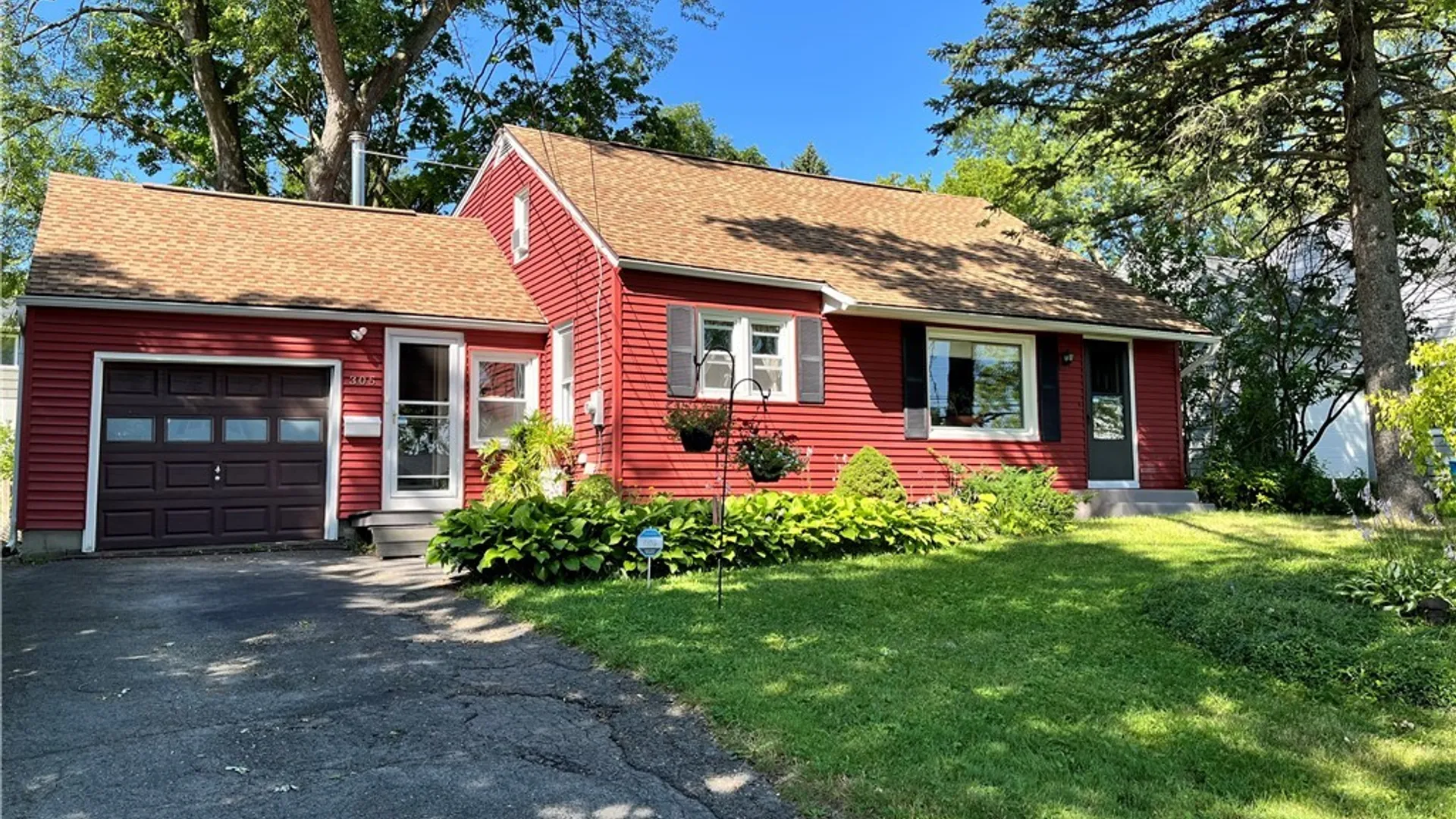 Property at 305 Stanton Drive, DeWitt, NY 13214 3