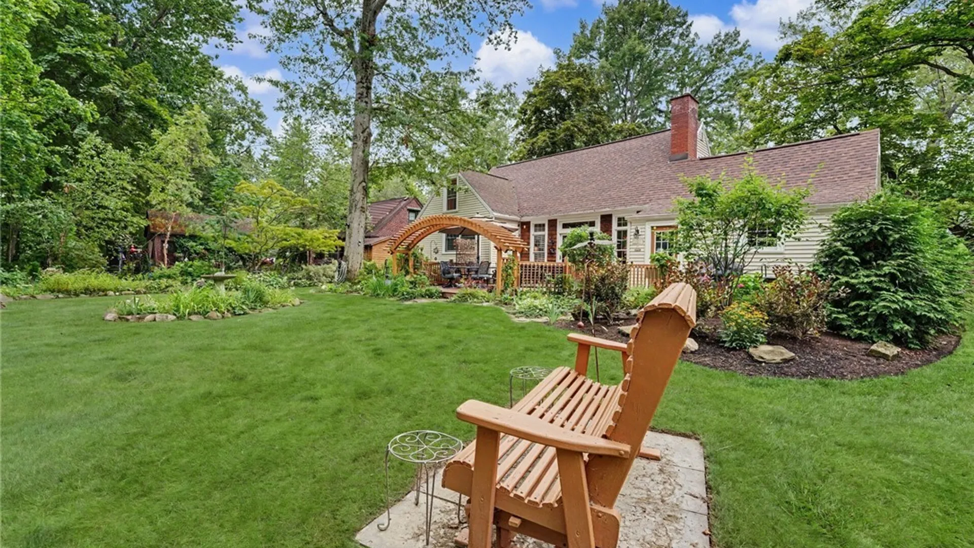 Property at 38 Lombardy Lane, Hamburg, NY 14075 42
