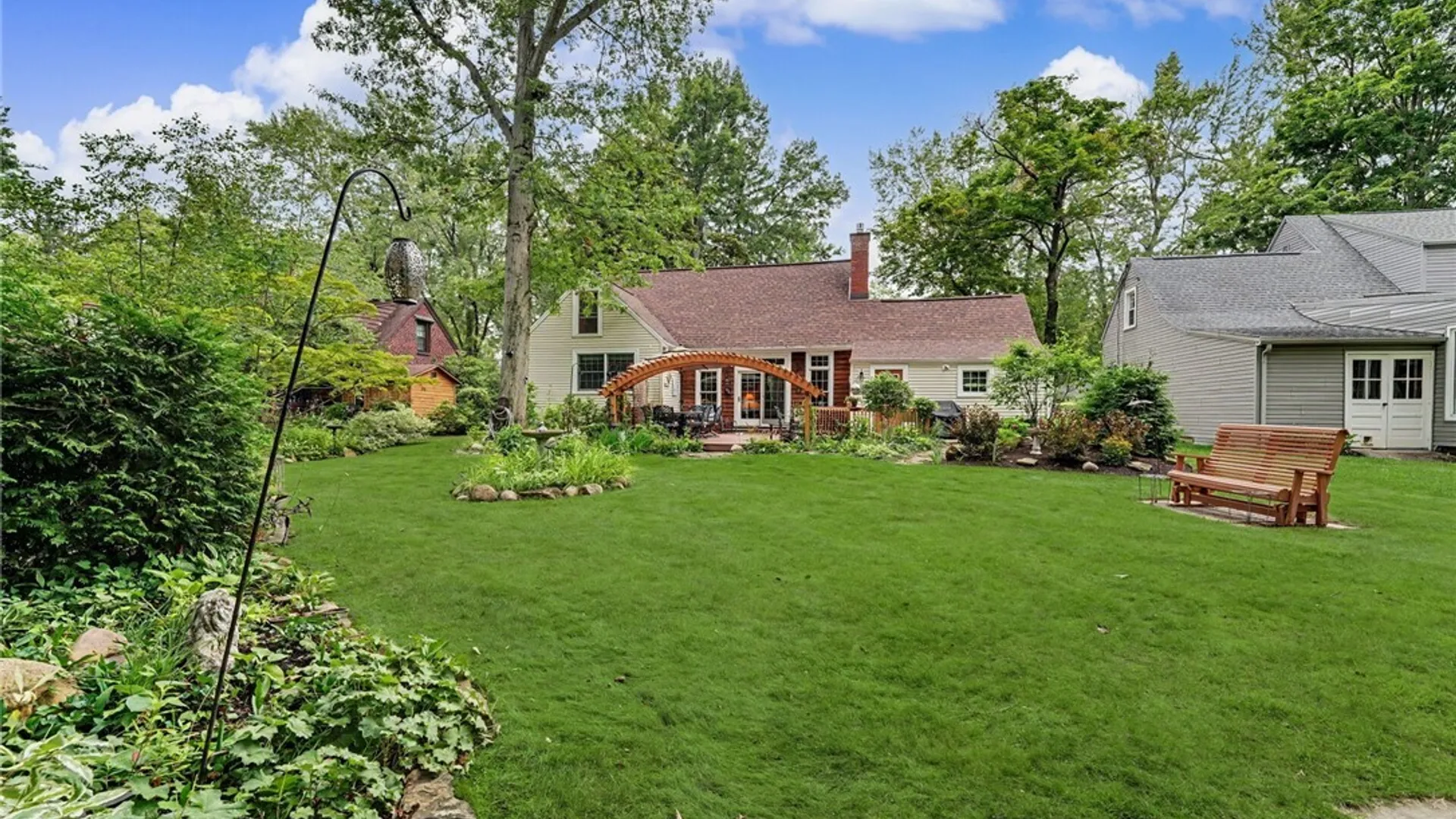 Property at 38 Lombardy Lane, Hamburg, NY 14075 46
