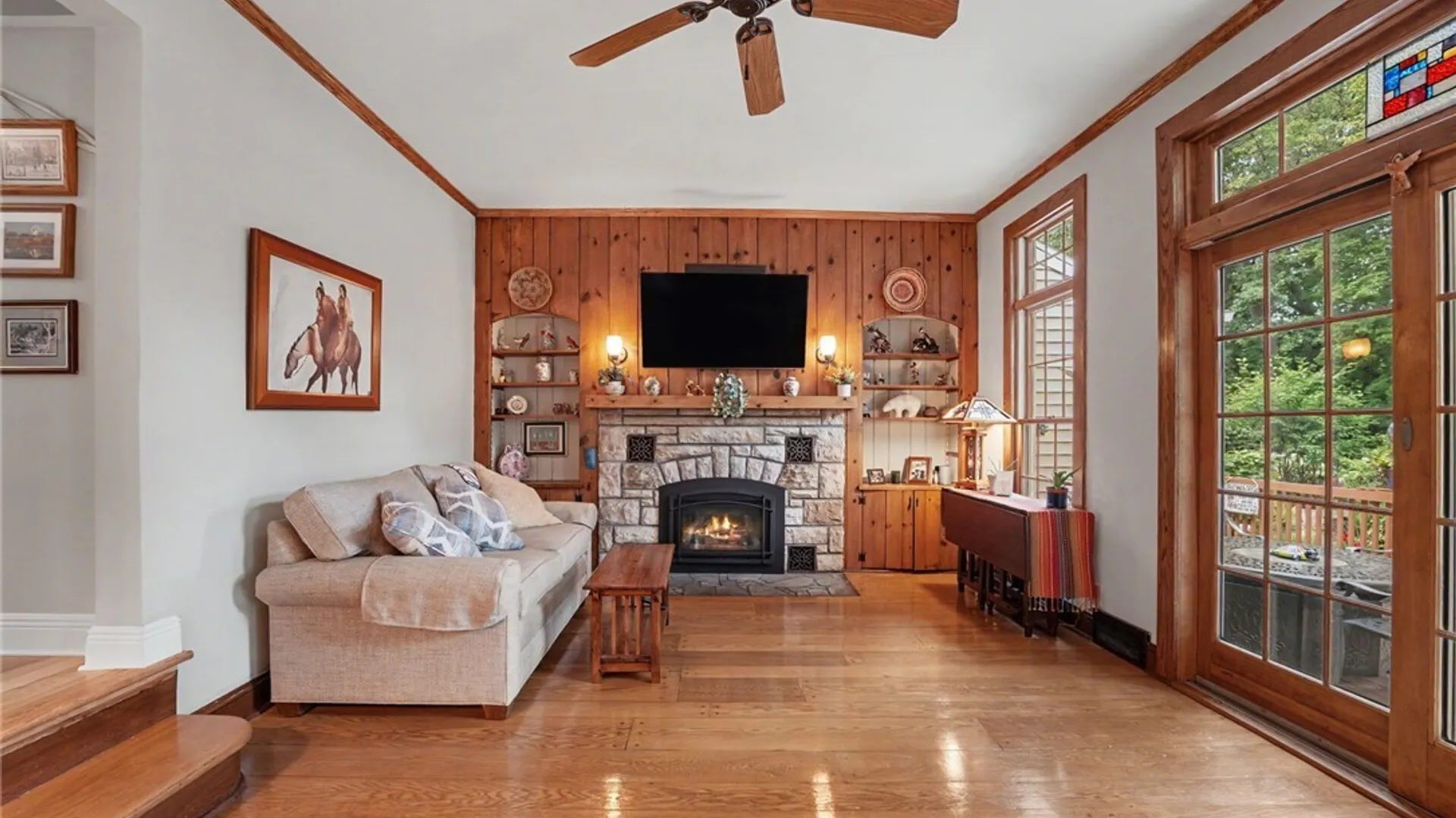 Property at 38 Lombardy Lane, Hamburg, NY 14075 16