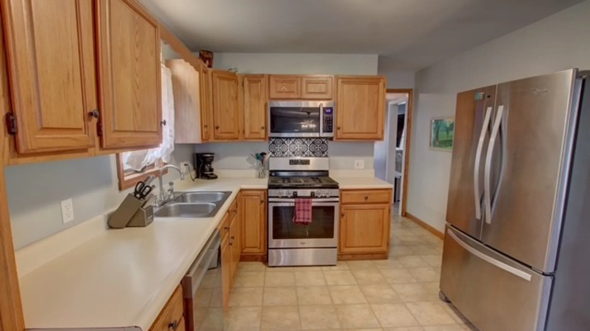 Property at 32 Tamarack Street, Buffalo, NY 14220 11