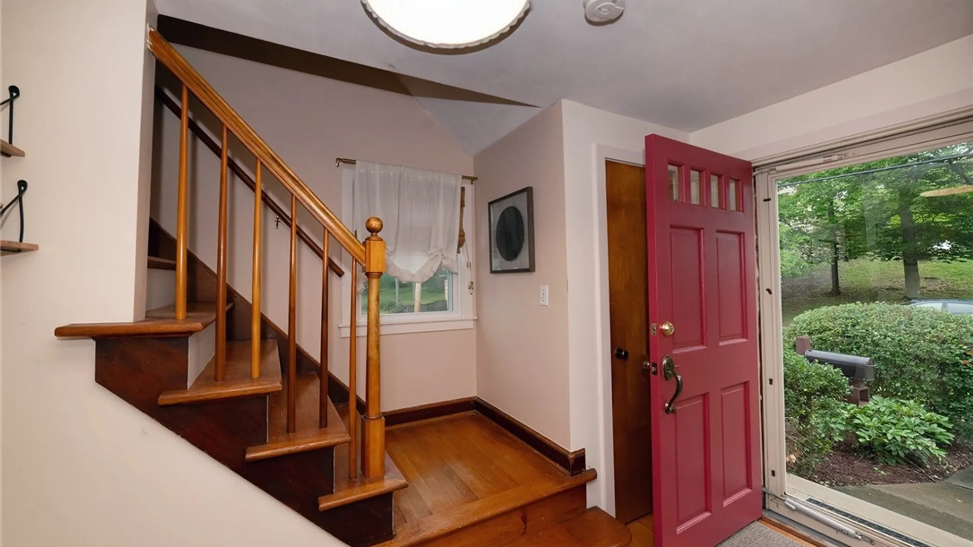 Property at 264 Rider Avenue, Syracuse, NY 13207 8