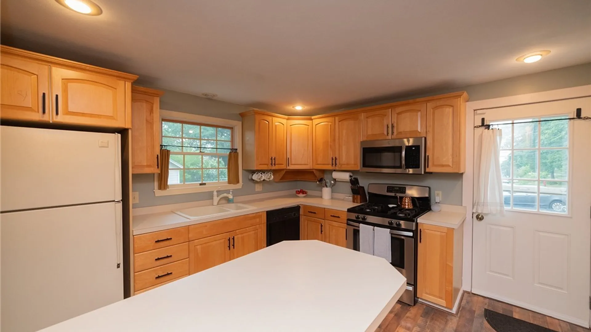 Property at 264 Rider Avenue, Syracuse, NY 13207 22