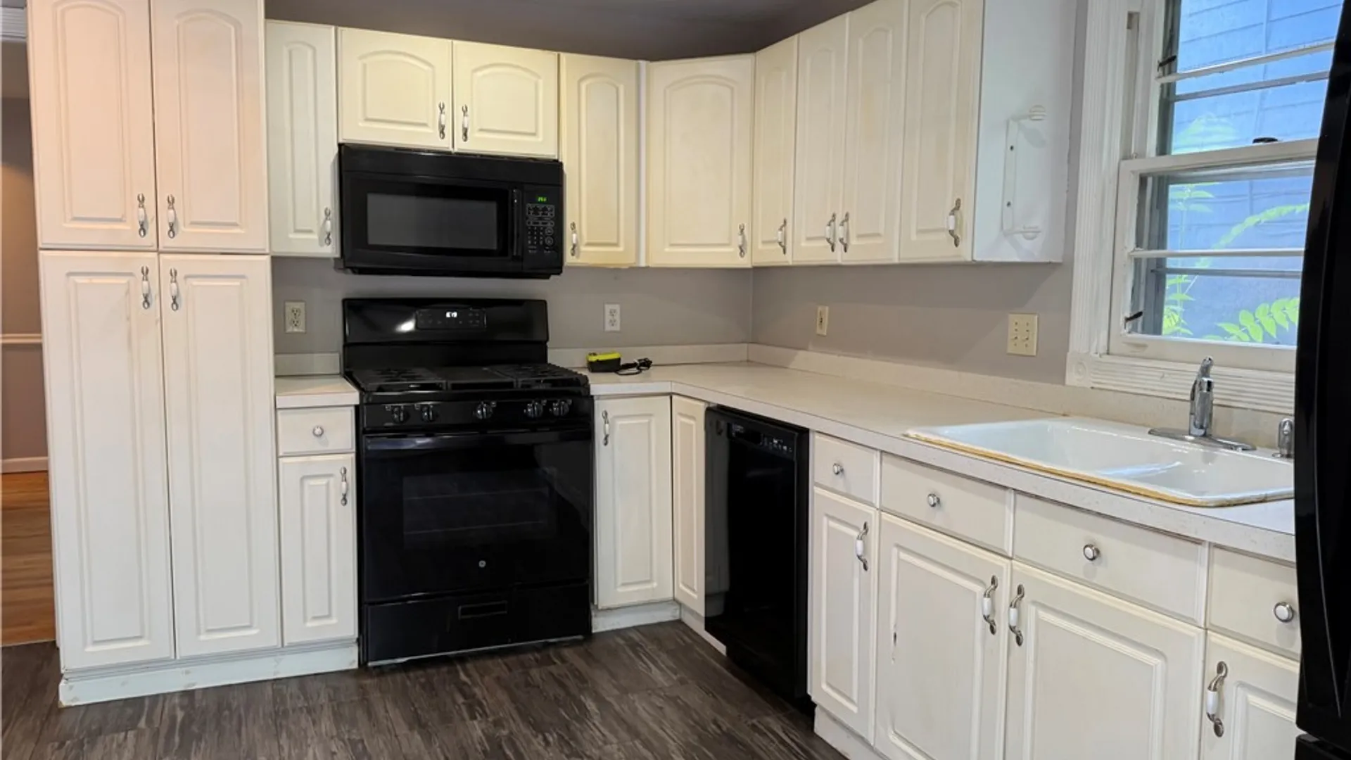 Property at 154 Sunhill, Syracuse, NY 13207 9
