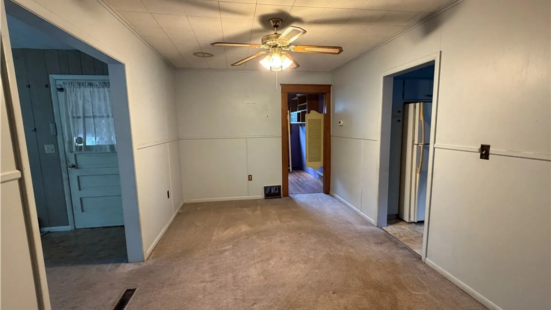 Property at 6 Crescent Avenue, Busti, NY 14750 5
