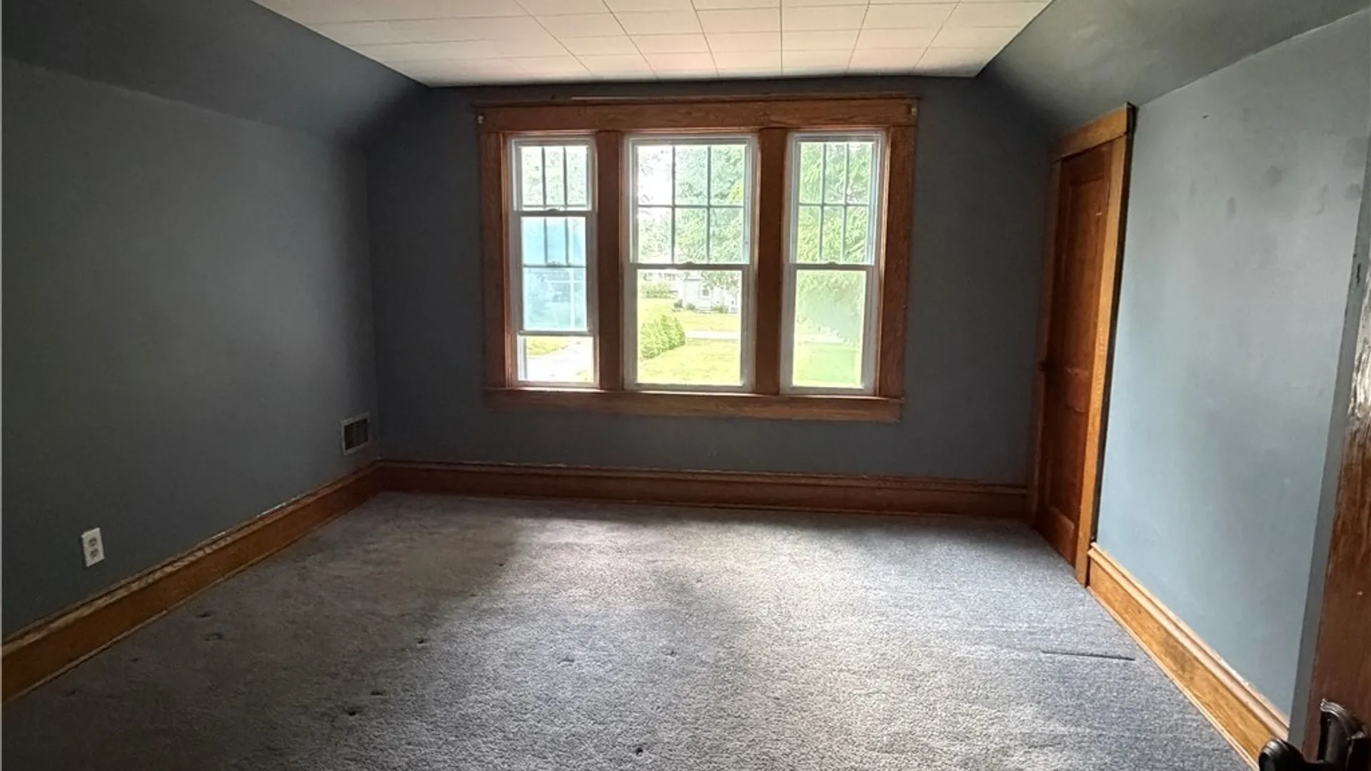 Property at 6 Crescent Avenue, Busti, NY 14750 13