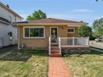 Property at 199 Mckinley Avenue, Tonawanda, NY 14217
