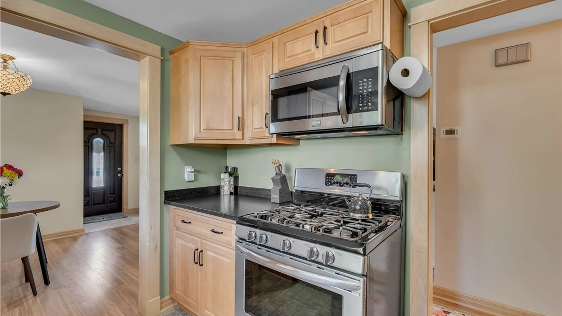 Property at 199 Mckinley Avenue, Tonawanda, NY 14217 24