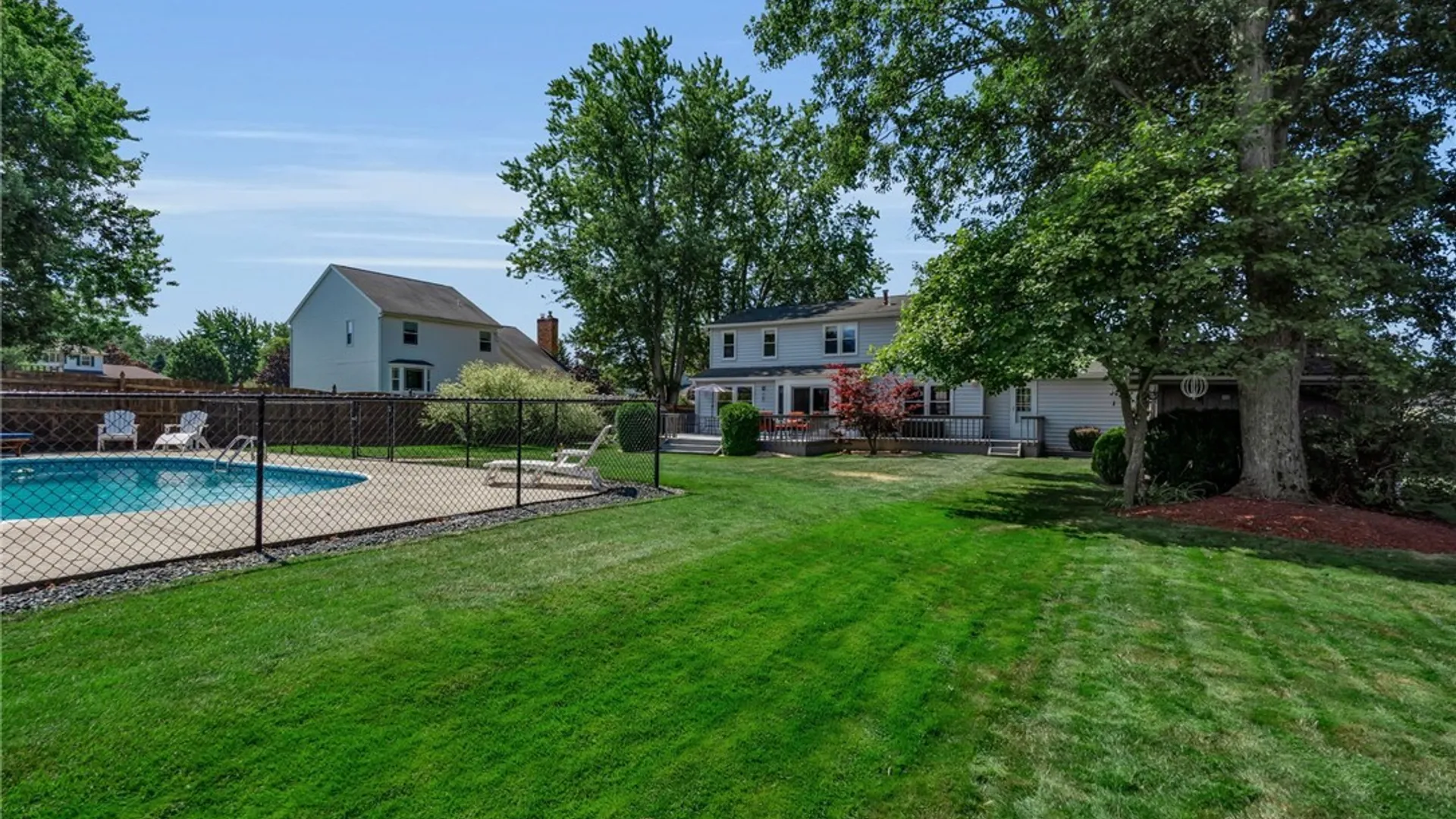 Property at 122 Old Orchard Lane, Orchard Park, NY 14127 4