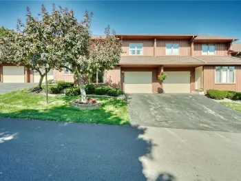 Property at 7 Vista View Drive, Perinton, NY 14450