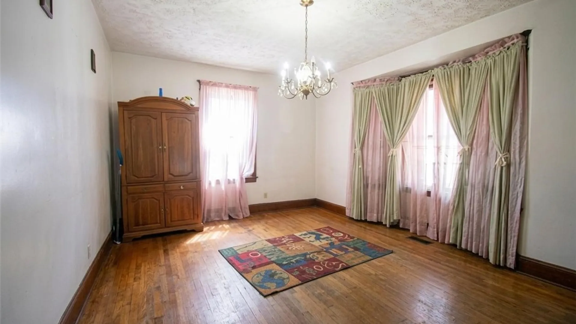Property at 34 Normandy Avenue, Rochester, NY 14619 10