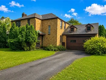 Property at 9 Eastern Parkway, Sennett, NY 13021